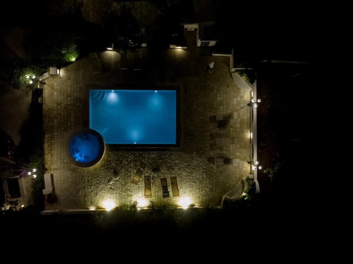 Appartamento Ortensia In Villa Mariella Остуні Екстер'єр фото