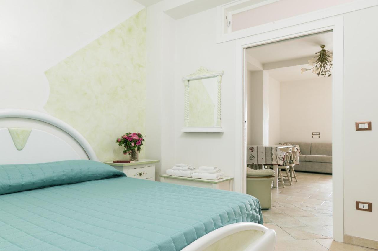 Appartamento Ortensia In Villa Mariella Остуні Екстер'єр фото